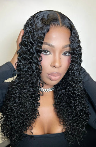 DOMINQUE